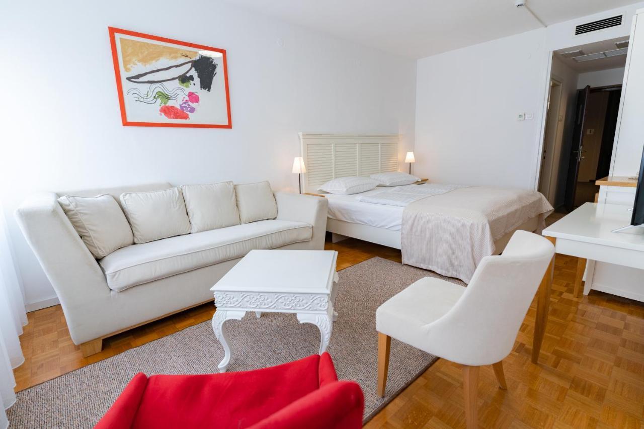 Artearia Hotel Bjelovar Exteriér fotografie