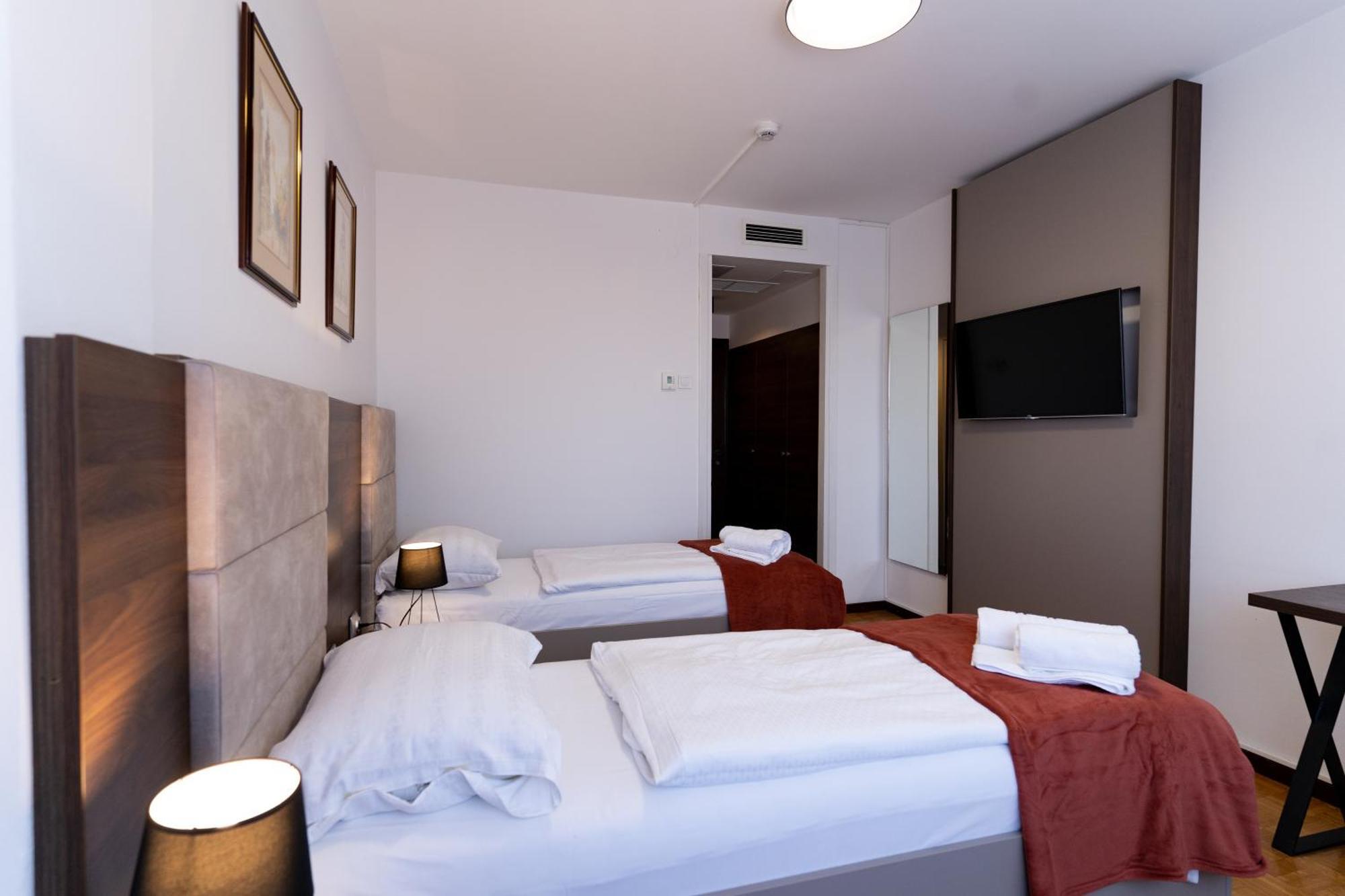 Artearia Hotel Bjelovar Exteriér fotografie