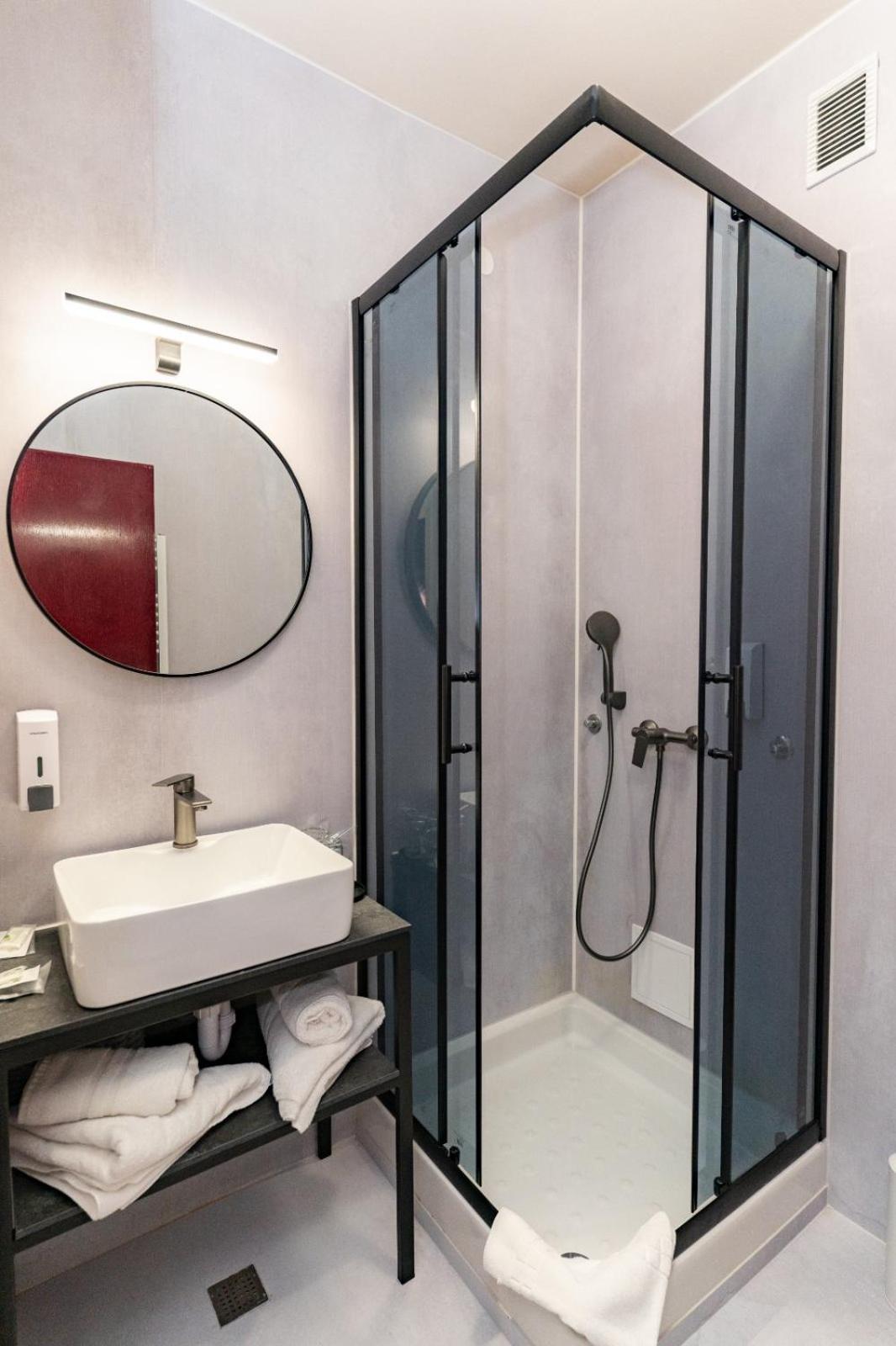 Artearia Hotel Bjelovar Exteriér fotografie